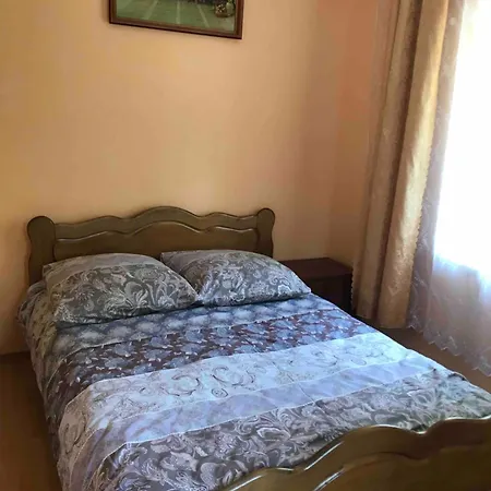 перлина 招待所 3*